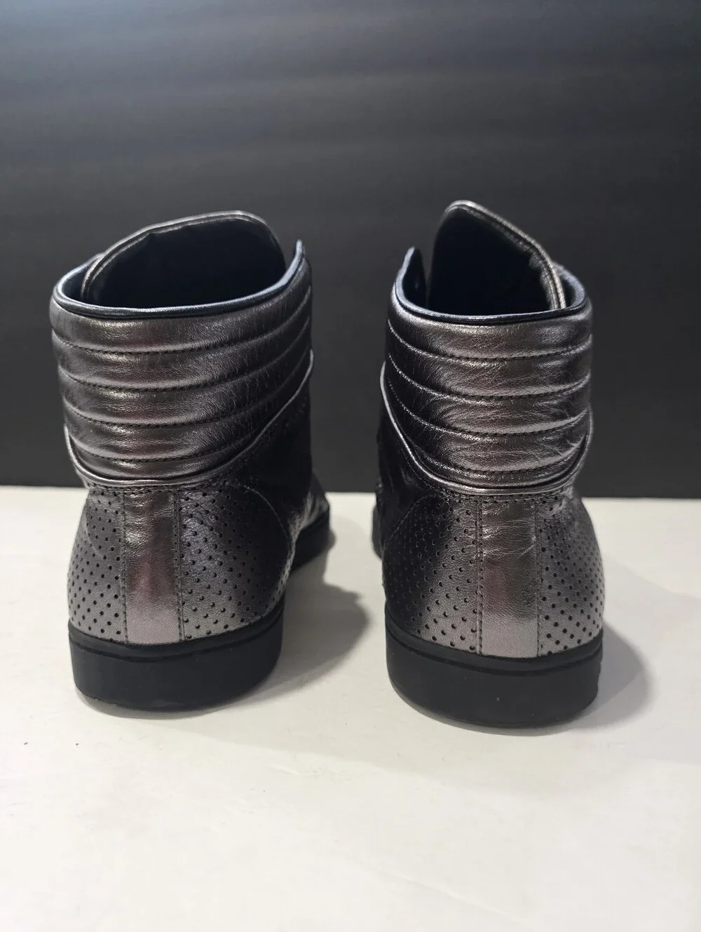 Gucci Men's Anthracite Metallic Perforated Nappa High-Top Sneakers Size 10 G / U